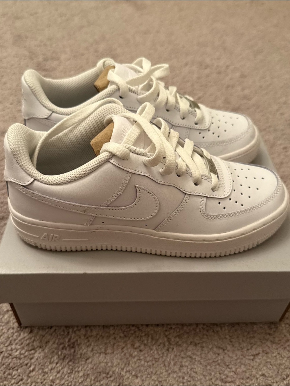 Nike Kids White Low-Top Leather Sneakers